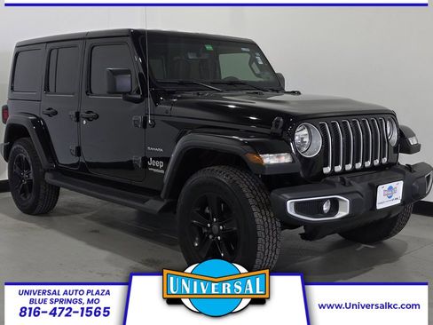 Used 2021 Jeep Wrangler Unlimited Sahara w/ Uconnect 4C Nav & Sound Group image 1