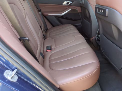 Used 2022 BMW X5 xDrive40i w/ Premium Package AWD/4WD image 20