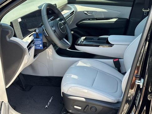 New 2026 Hyundai Tucson Limited AWD/4WD image 9