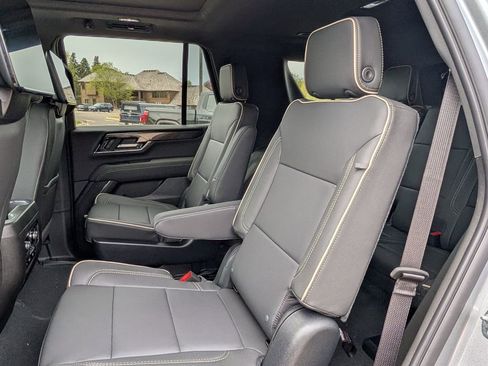 New 2026 GMC Yukon Elevation w/ Elevation Premium Package AWD/4WD image 36