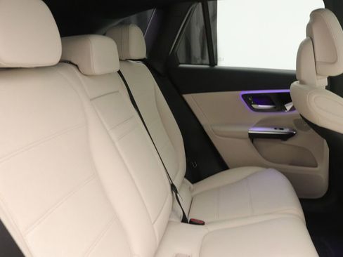 New 2026 Mercedes-Benz GLC 300 image 10