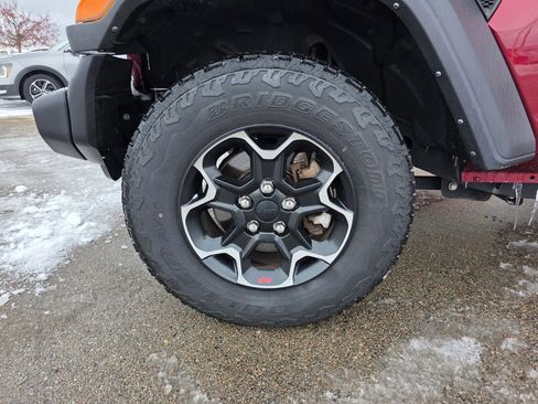 Used 2021 Jeep Wrangler Unlimited Sport image 15