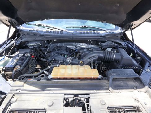 Used 2016 Ford F150 XLT AWD/4WD image 30