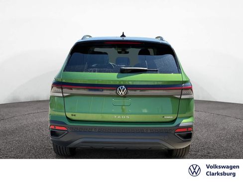 New 2026 Volkswagen Taos SE AWD/4WD image 6