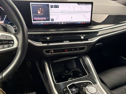 Used 2024 BMW X6 xDrive40i w/ Executive Package AWD/4WD image 27