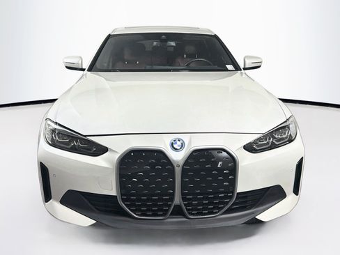Used 2022 BMW i4 eDrive40 w/ Premium Package RWD image 2