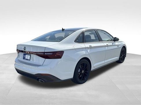 New 2026 Volkswagen Jetta GLI Autobahn FWD image 5
