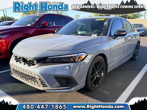 Used 2023 Honda Civic Sport image 1