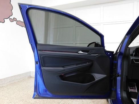 Used 2024 Volkswagen Golf R AWD/4WD image 24