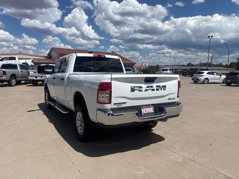 Used 2024 RAM 2500 Big Horn w/ Off Road Package AWD/4WD image 4