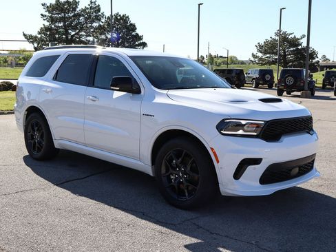 New 2026 Dodge Durango GT image 4