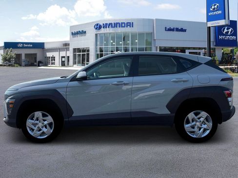 New 2026 Hyundai Kona SE image 3