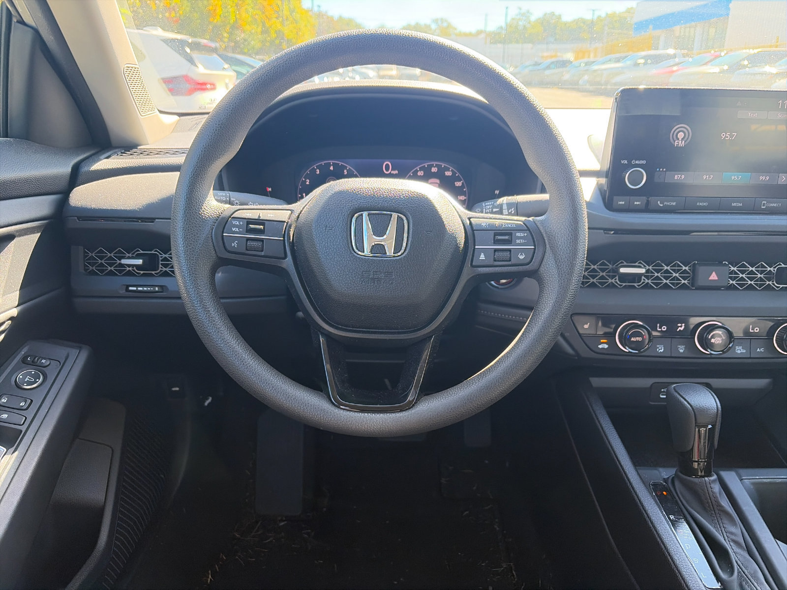 Used 2025 Honda Accord SE image 15