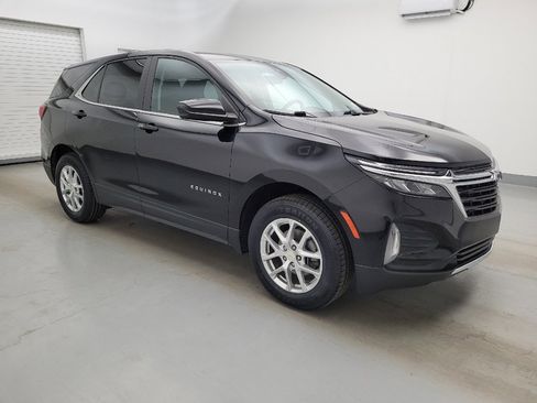 Used 2022 Chevrolet Equinox LT AWD/4WD image 11