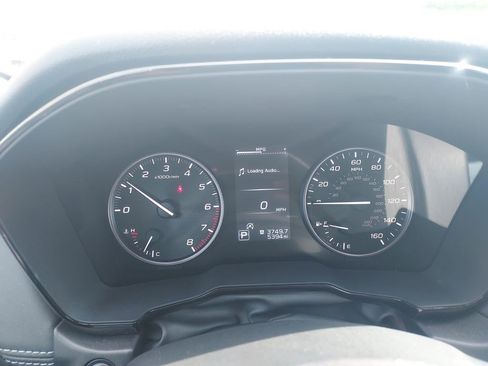 Certified 2025 Subaru Outback Premium AWD/4WD image 11