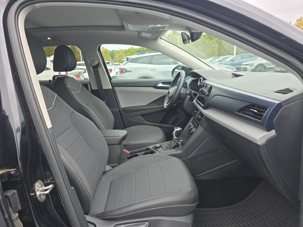 Used 2023 Volkswagen Taos SE AWD/4WD image 10
