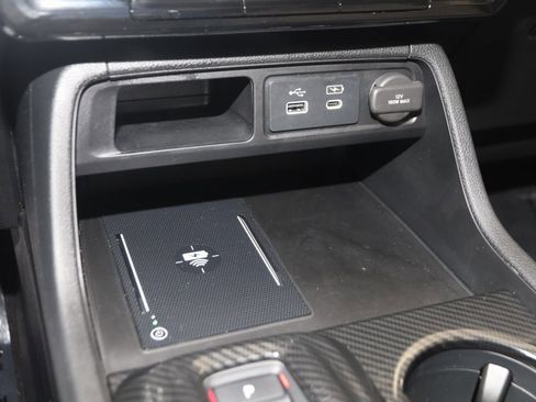 Used 2024 Honda Pilot Touring image 30