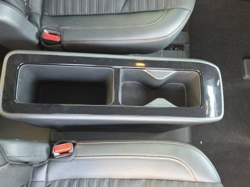 Used 2024 Nissan Pathfinder Rock Creek AWD/4WD image 16