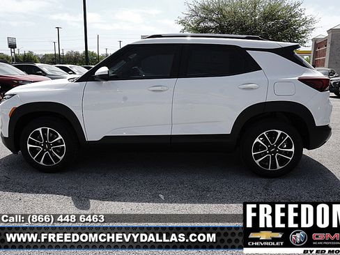 New 2026 Chevrolet TrailBlazer LT w/ Driver Confidence Package image 4