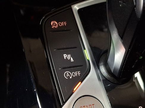 Used 2023 BMW X4 xDrive30i w/ Premium Package image 20