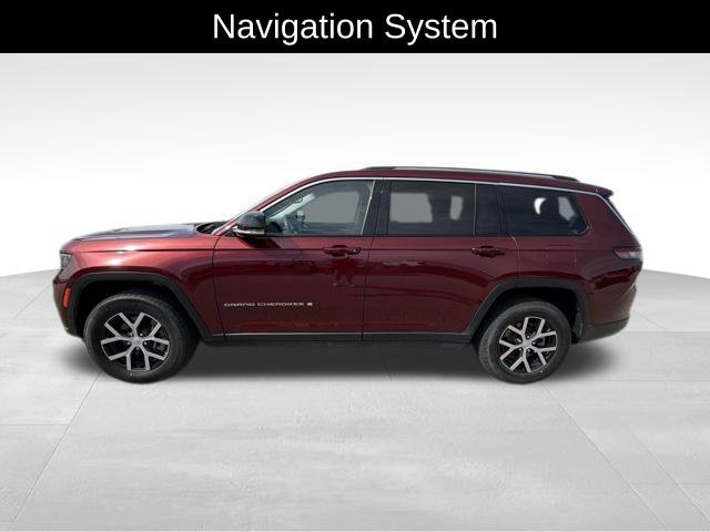 Used 2023 Jeep Grand Cherokee L Limited w/ Rear Seat Video Group I AWD/4WD image 4