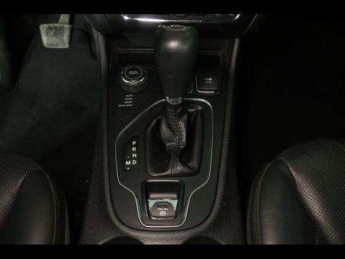 Used 2019 Jeep Cherokee High Altitude image 26