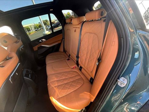 Used 2025 BMW X5 sDrive40i w/ Premium Package image 29