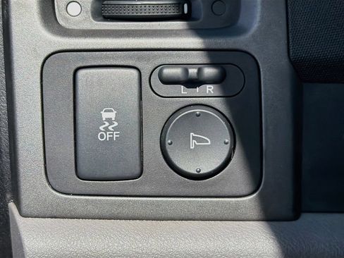 Used 2010 Honda CR-V EX-L image 16
