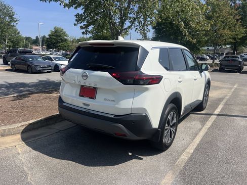 Certified 2023 Nissan Rogue SV AWD/4WD image 5