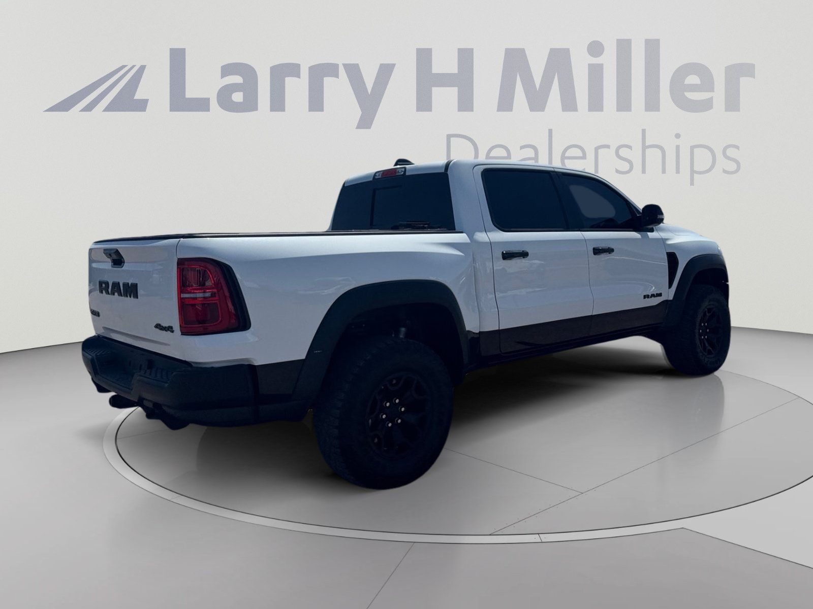 Used 2025 RAM 1500 RHO AWD/4WD image 5