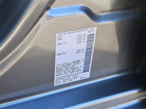 Used 2024 Nissan Altima 2.5 SV image 24