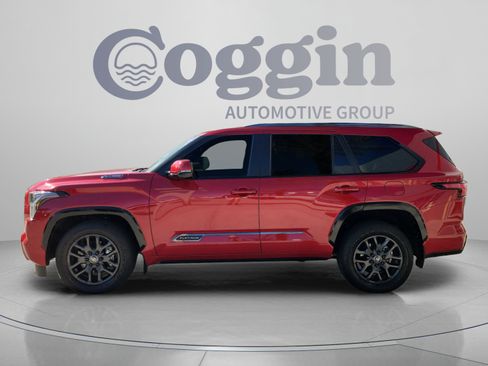 Certified 2025 Toyota Sequoia Platinum AWD/4WD image 2