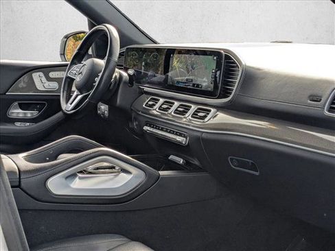 Certified 2022 Mercedes-Benz GLS 450 4MATIC image 25