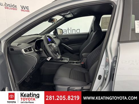 New 2026 Toyota Corolla Cross SE image 5