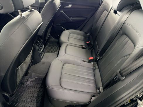 Certified 2023 Audi Q5 2.0T Premium w/ Convenience Package image 15