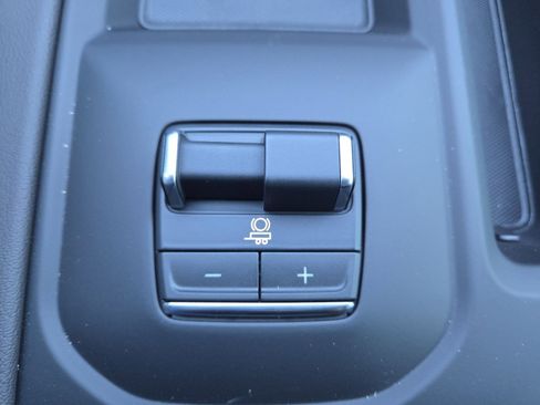 New 2026 GMC Sierra 2500 Denali w/ Denali Reserve Package image 10