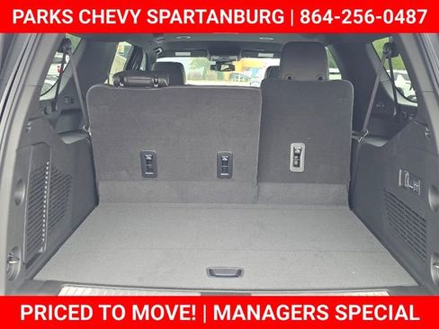 New 2025 Chevrolet Suburban Premier image 20