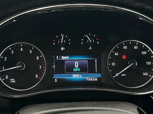 Used 2022 Buick Encore Preferred w/ Safety Package image 24