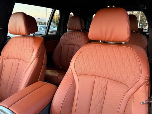 New 2026 BMW X7 M60i w/ Executive Package image 20