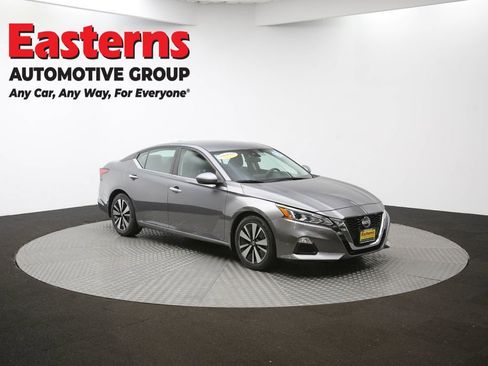 Used 2022 Nissan Altima 2.5 SV image 36