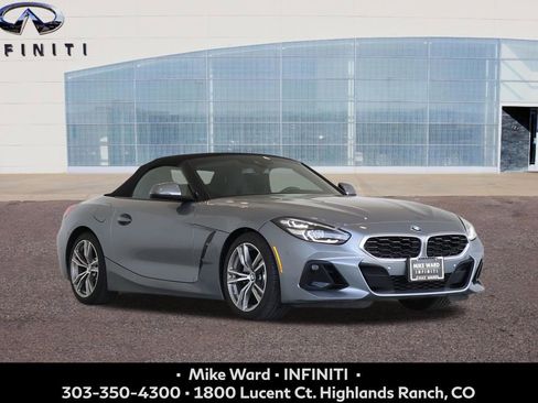 Used 2025 BMW Z4 sDrive30i image 8