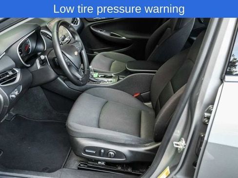 Used 2025 Chevrolet Malibu RS image 28