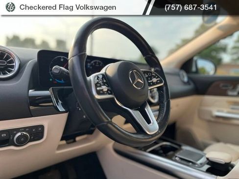 Used 2023 Mercedes-Benz GLA 250 4MATIC image 18