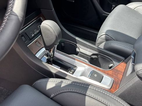 Certified 2025 Subaru Ascent Touring AWD/4WD image 13