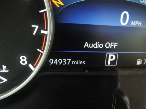 Used 2018 Nissan Murano Platinum image 32