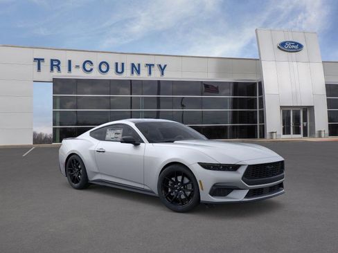 New 2026 Ford Mustang Coupe image 7