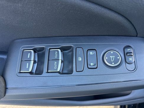 Used 2022 Honda Civic EX image 15