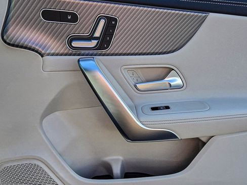 New 2025 Mercedes-Benz CLA 250 4MATIC image 40