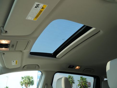 New 2026 Honda Odyssey EX-L image 17