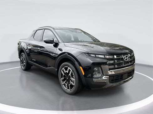 Certified 2025 Hyundai Santa Cruz Limited image 1